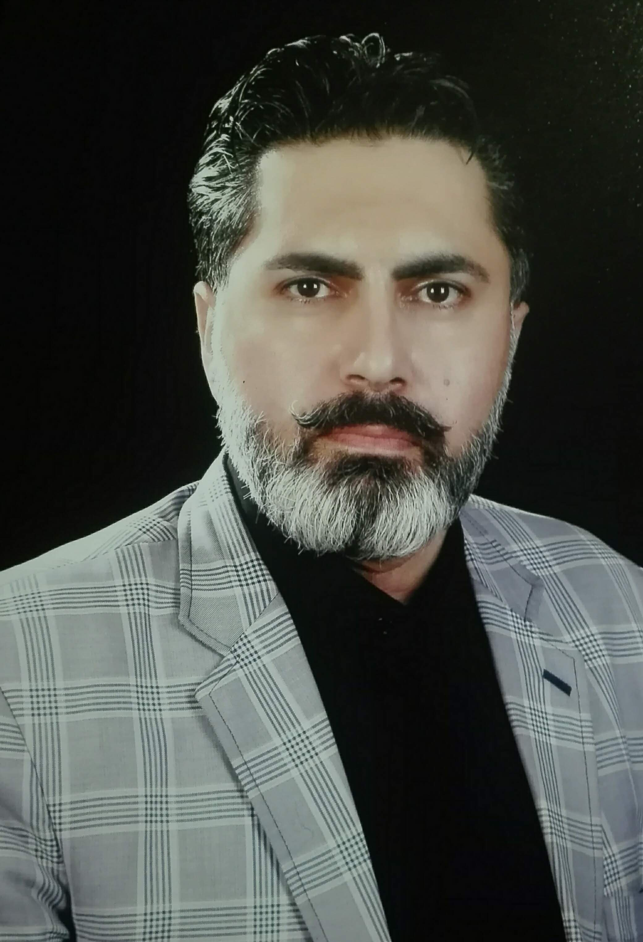 احمد حکمی