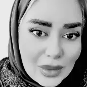 آتنا وثوقی