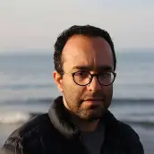 عباس حاتمی