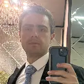 هادی عباسی