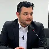 محسن حسن زاده