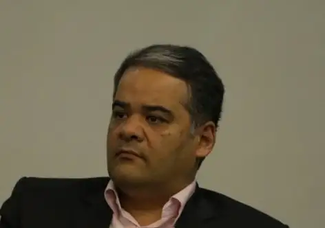 رضا افقی