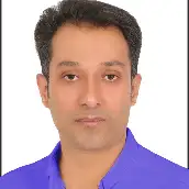 یاسر نگهداری