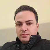 احسان قبادی