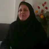 مینا عظیمی فر
