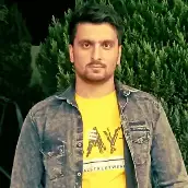 میلاد اکبرنیا منصور