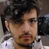 پوریا باهوش