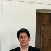 رسول عزتی