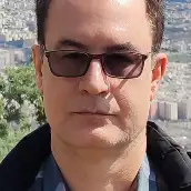 کامبیز حمیدی