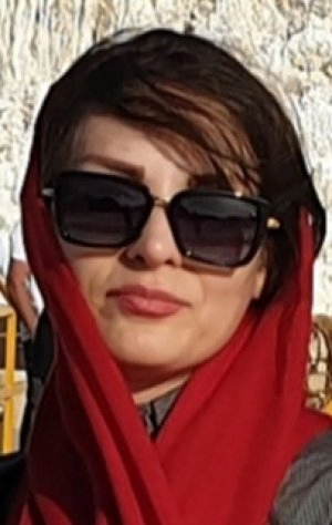شراره نیک نژاد